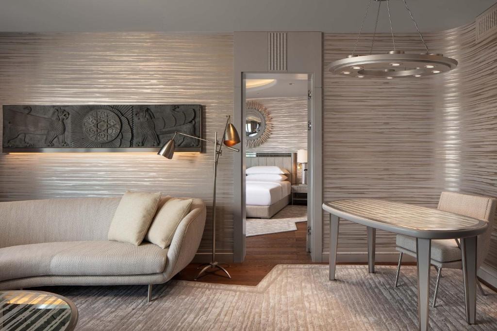 هتل شرایتون کانونشن سنتر